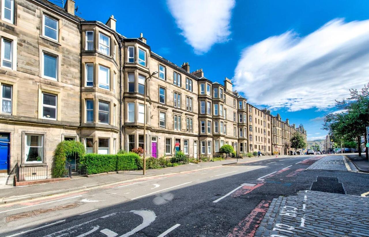 Entire Period Flat By City Centre Edimburgo Esterno foto